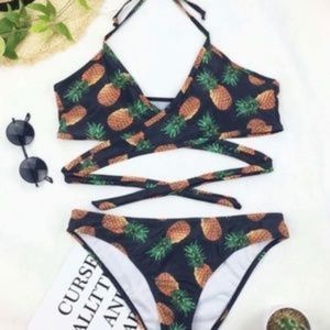 Pineapple Print Wrap Top Bikini Sz M (RUNS SMALL)